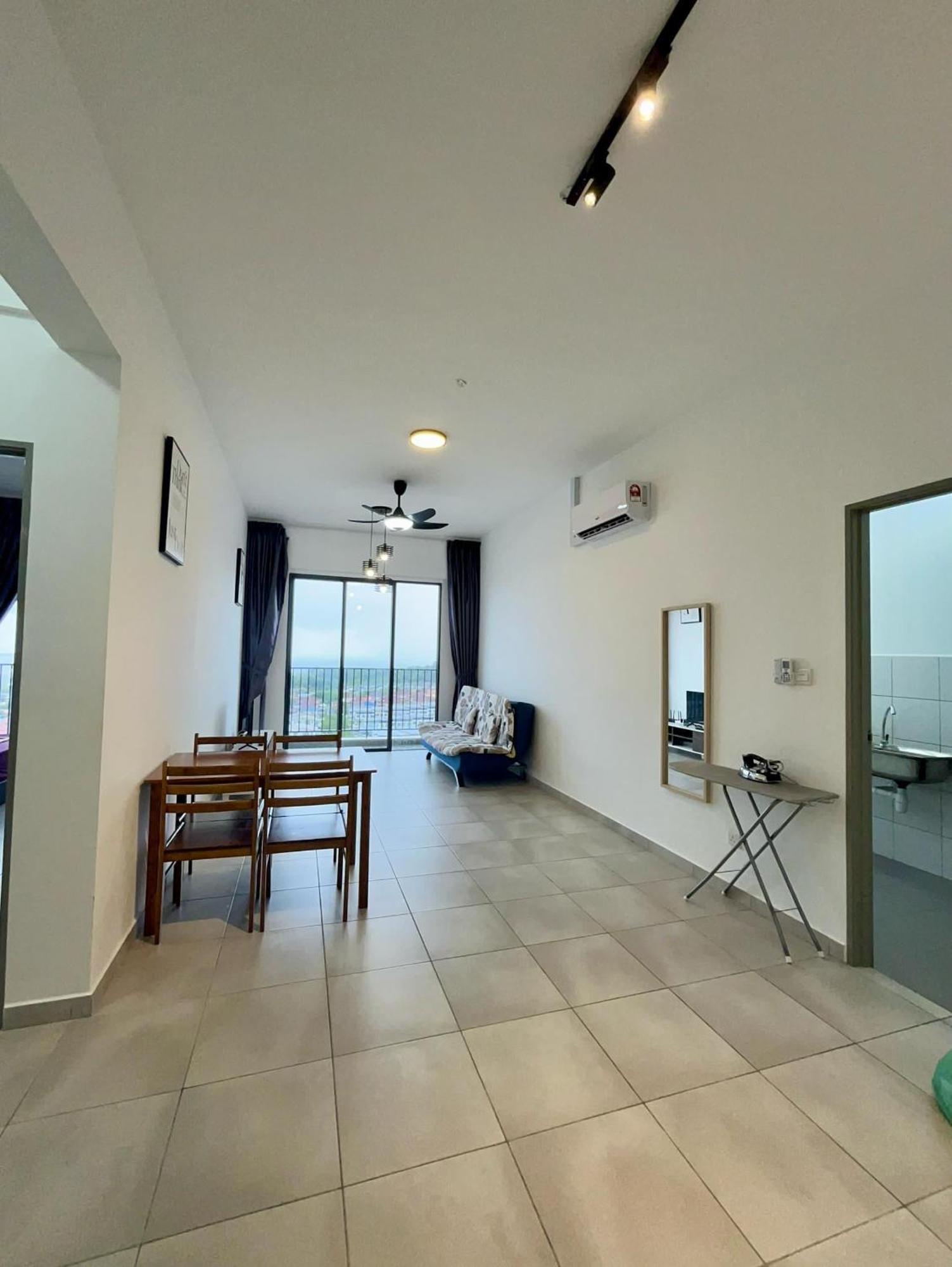 Sandakan Homestay Sea-Forest View Apartment 2R2B 海森雙景公寓 Esterno foto